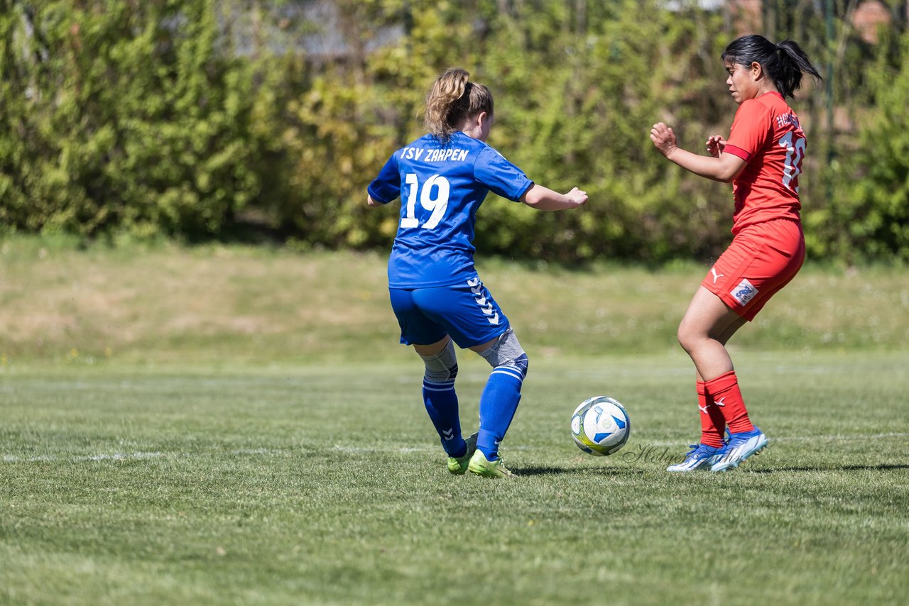 Bild 97 - F TSV Zarpen - Holstein Kiel II : Ergebnis: 2:6